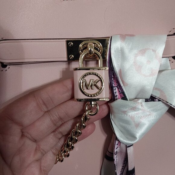 *** LOW START ***NWT Michael Kors Hamilton Legacy Handbag - Picture 11 of 13